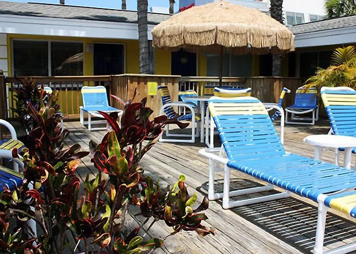 Barefoot Bay Motel